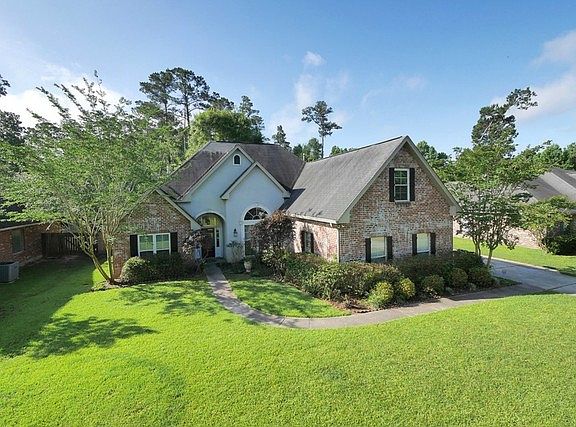 3rd image of 513 Tanager Dr