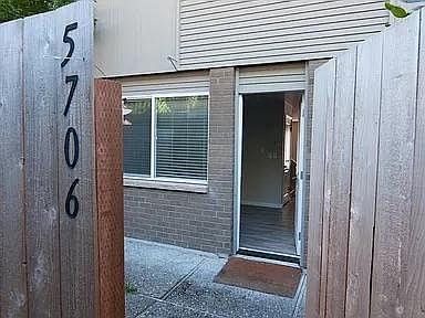 2nd image of 5706 123rd Ave SE