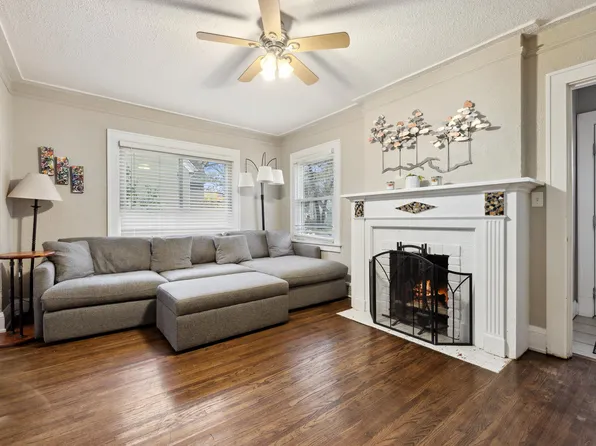 4058 Vincent Ave N, Minneapolis, MN 55412