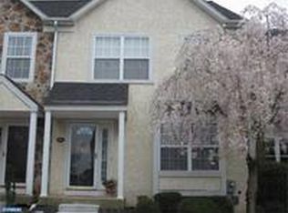 503 Coventry Pointe Ln, Pottstown, PA 19465