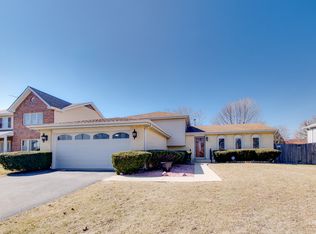 770 N 9th Ave, Addison, IL 60101