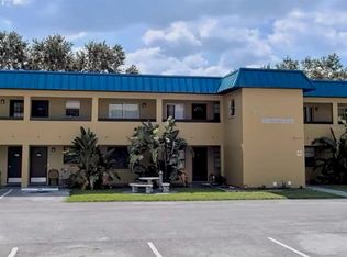 439 S Paula Dr S #103, Dunedin, FL 34698