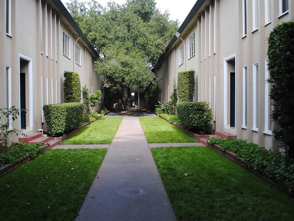 1st image of 440 Mission St APT B4
