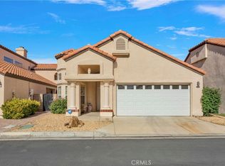 11574 Winifred Dr, Apple Valley, CA 92308
