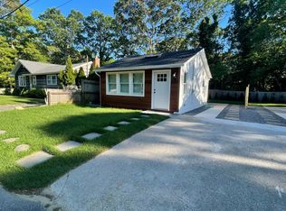 12 Fanning Ave, East Hampton, NY 11937