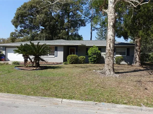 4910 NW 39th Ter, Gainesville, FL 32606