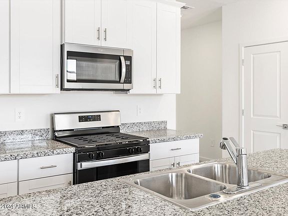4th image of 35320 W CARTEGNA Lane