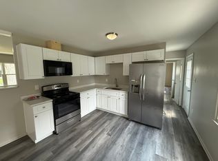 830 Princeton Ave, Matteson, IL 60443