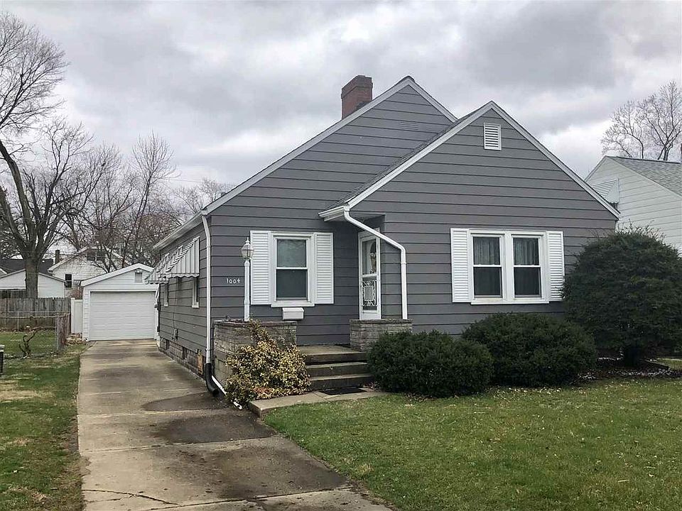 1st image of 1004 E Corrington Ave