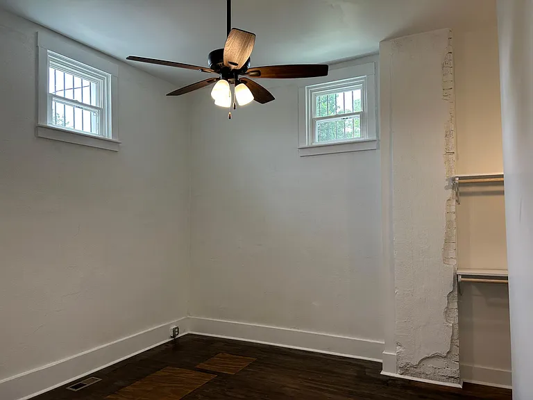 1700 S College St #0 — Photo 11