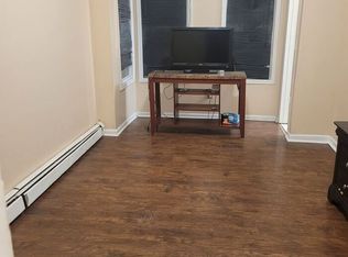 107 Palm St, Newark, NJ 07106