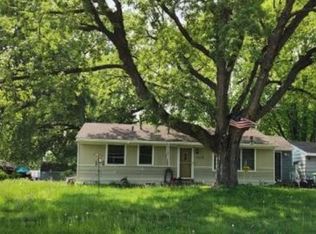 6533 Wyoming Ave N, Brooklyn Park, MN 55428