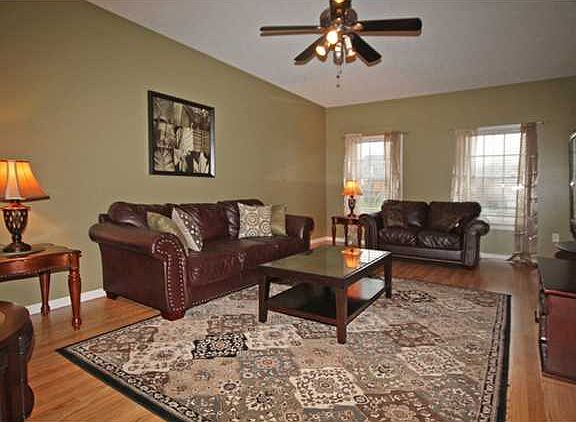 5th image of 5 Ashview Dr