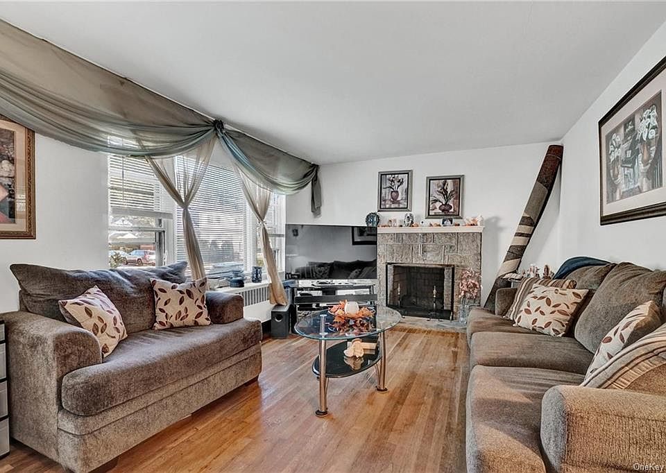 31 Maple Pl Yonkers, NY, 10704 Apartments for Rent Zillow