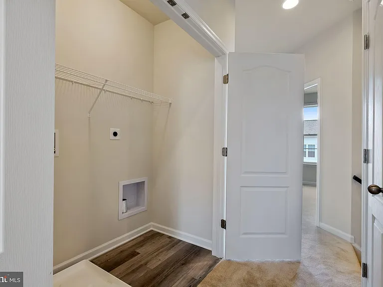5986 Passend Dr — Photo 16
