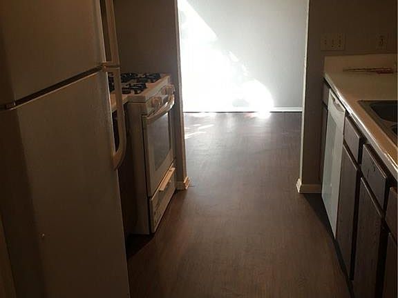 5th image of 3504 Eskew Dr #B