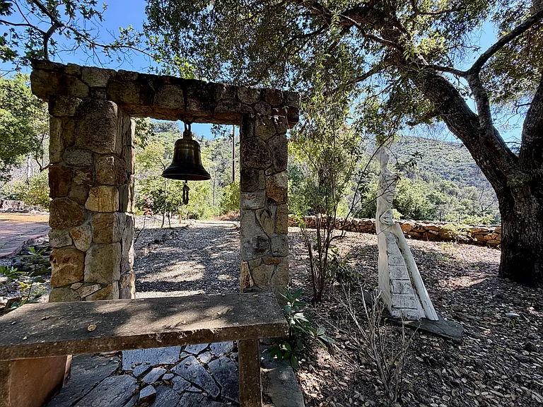 321 Dutch Henry Canyon Rd — Photo 38