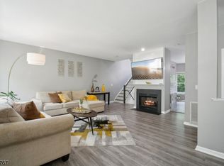 1602 Northcrest Ter, Whippany, NJ 07981