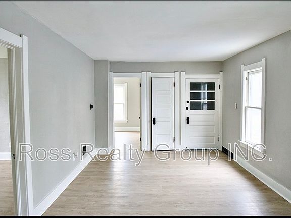 4th image of 1104 Nevada St