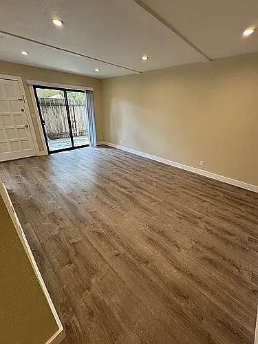 The Franciscan Apartments — Photo 17