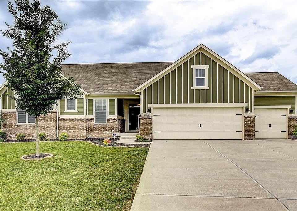 1st image of 15651 Millwood Dr