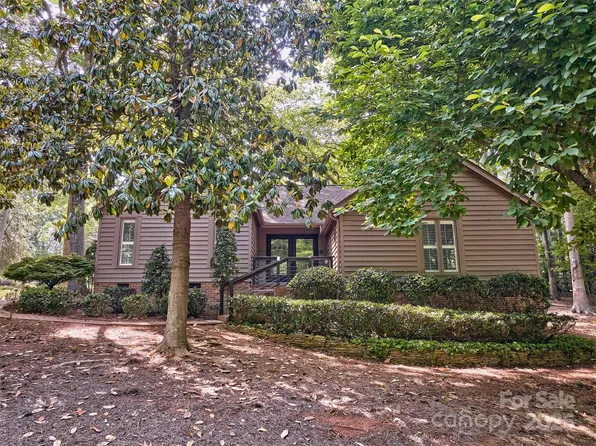 46 Timberidge Dr, Lake Wylie, SC 29710