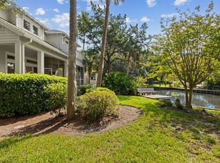 16 Oak Point Dr, Fernandina Beach, FL 32034