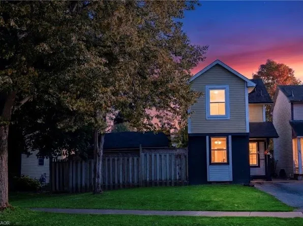 56 Enfield Cres, Brantford, ON N3P 1B2