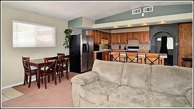 5th image of 2900 Aliso Dr NE