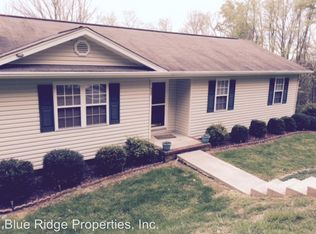 625 Parkway Dr, Kingsport, TN 37663