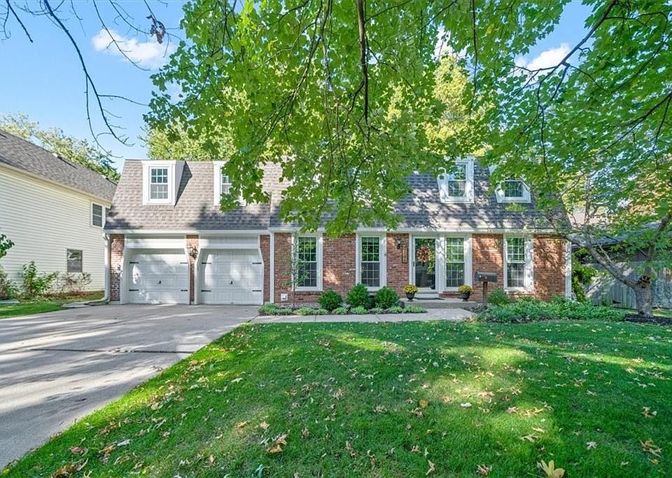 1st image of 9146 W 92nd Pl