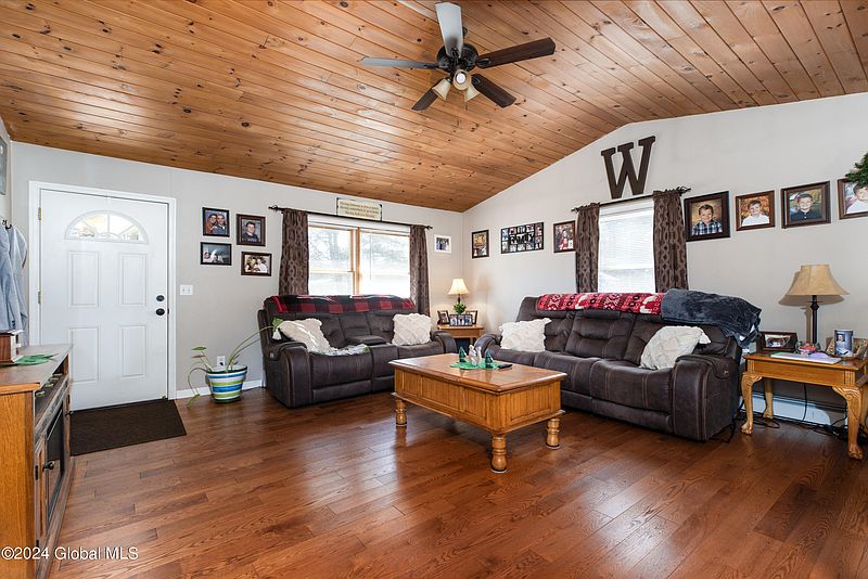 5th image of 64 Burch Road