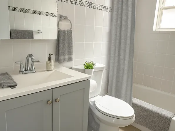 1420 Newkirk Avenue image 6 of 6