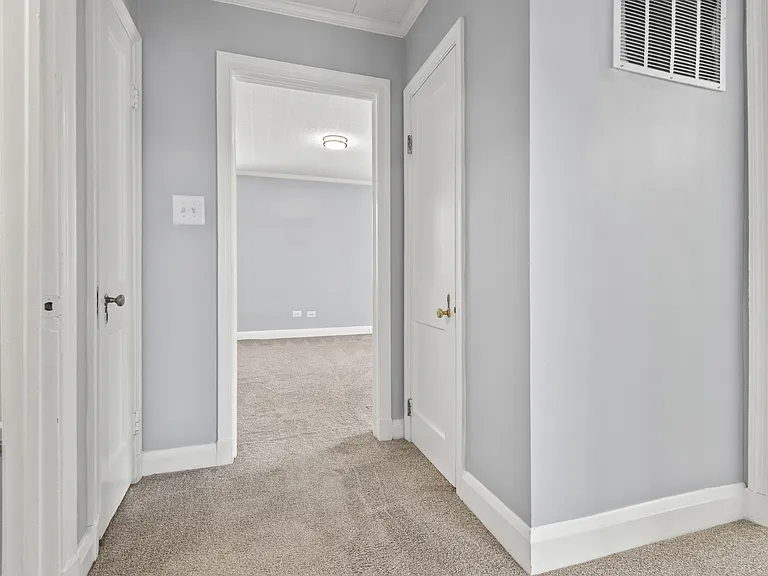 2600 N Longwood St #1 — Photo 29