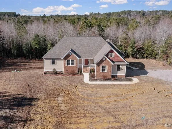 4086 Newville Rd, Waverly, VA 23890