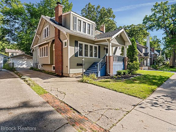 4th image of 25 Wellesley Dr