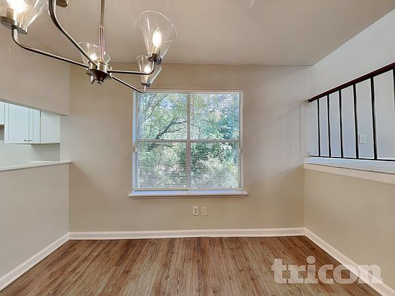 4th image of 2755 Wildflower Ln