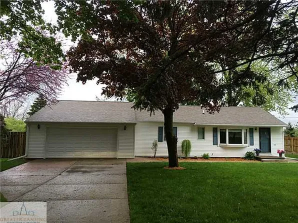 7262 Coleman Rd, East Lansing, MI 48823