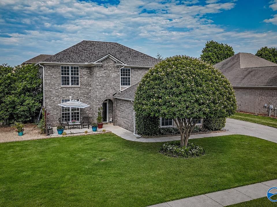 1st image of 7509 Parktrace Ln SE