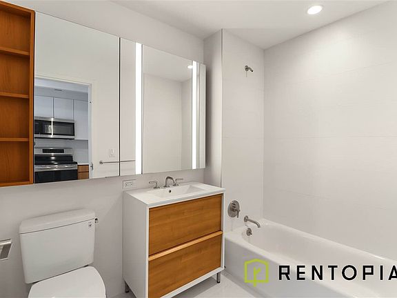 5th image of 87 Commercial St #245A