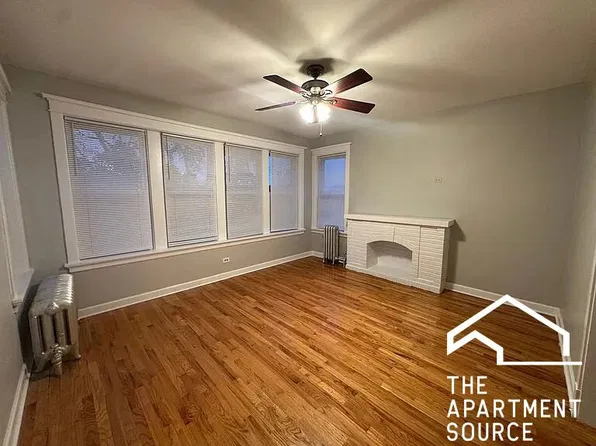 6343 N Claremont Ave APT 3E, Chicago, IL 60659