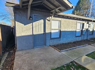 323 Chestnut Ave #E, Medford, OR 97501