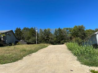 254 Holly Berry Dr, Frankfort, KY 40601