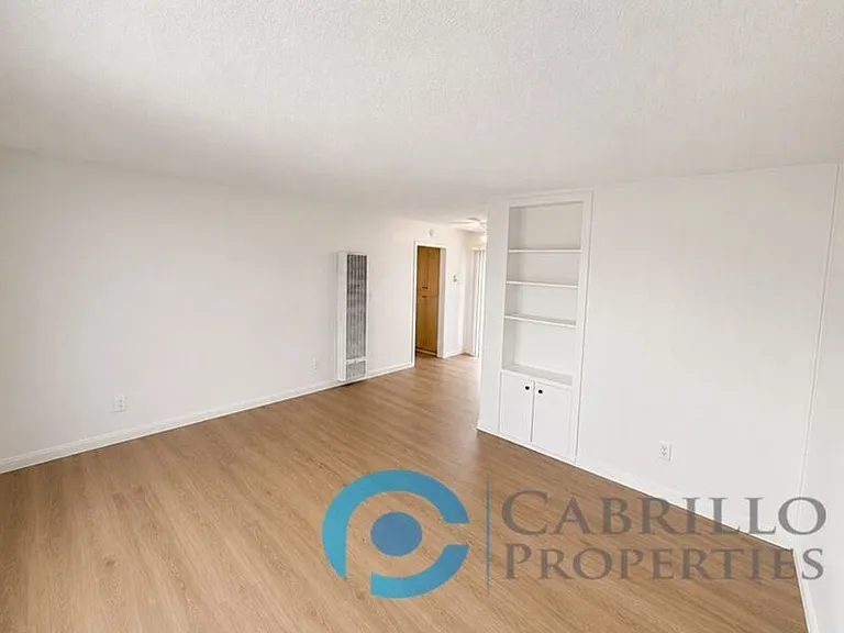 4040 Wabash Ave #1 — Photo 10
