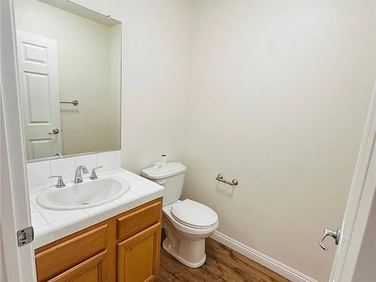 9315 Burnet Ave #113 — Photo 10