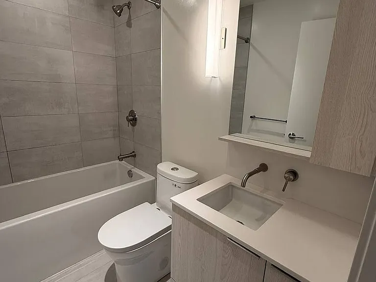 110 Broadway Ave #1313S — Photo 2