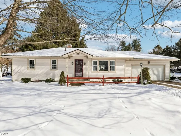 71 Westvue Dr, Tallmadge, OH 44278