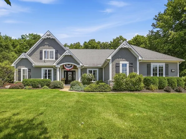 7182 Hoover Reserve Ct N, Westerville, OH 43081
