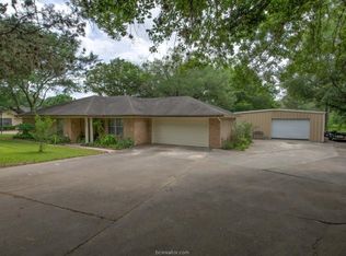 3005 Possum Trot St, Brenham, TX 77833