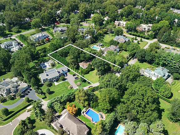 2nd image of 111 Birch Lane